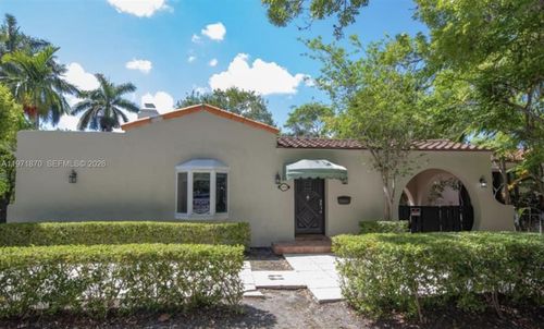 3050 Alton Rd, Miami Beach, FL, 33140-3806 | Card Image