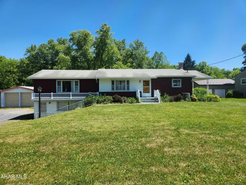 736 Quaker Valley Rd, New Paris, PA, 15554-9251 | Card Image