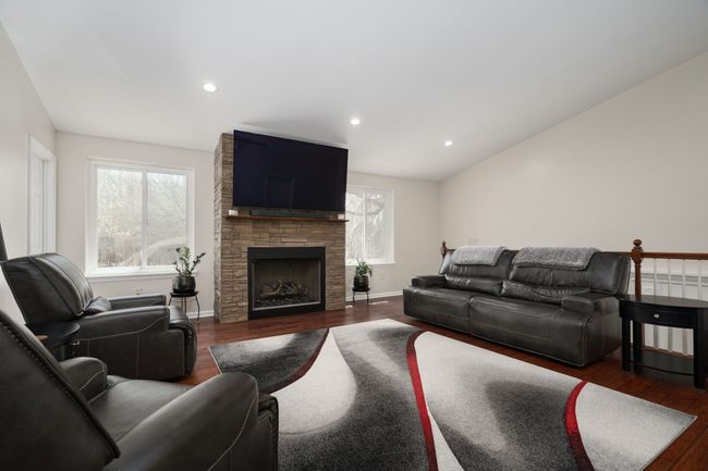 8660 Sargent Rd, House other with 3 bedrooms, 3 bathrooms and null parking in Fowlerville MI | Image 16