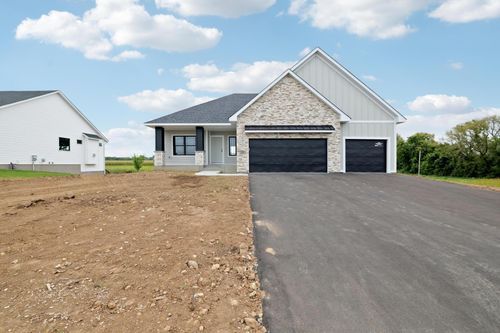 490 Sea Wing Boulevard, Prescott, WI, 54021 | Card Image