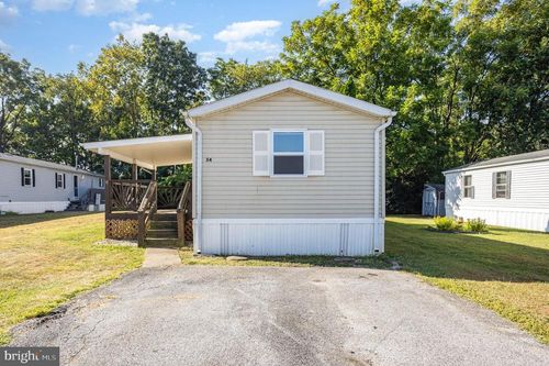 54 Monarch Dr, CARLISLE, PA, 17015-7311 | Card Image