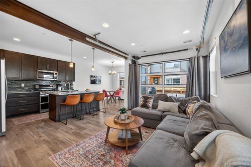 19518 E Sunset Circle, Aurora, CO, 80015 | Card Image