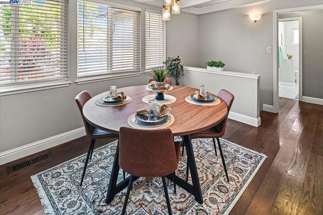17860 Almond Rd, House other with 5 bedrooms, 4 bathrooms and 4 parking in Castro Valley CA | Image 17