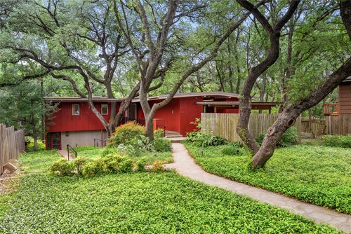 4927 Strass Dr, Austin, TX, 78731-5627 | Card Image