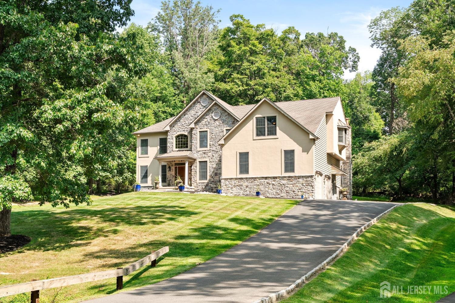 Residential in Ewing