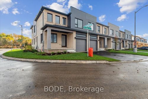 5 Pin Oak Common, Cambridge, ON, N1S0G3 | Card Image