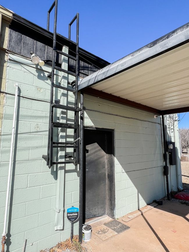 Exterior details with concrete block siding | Image 6
