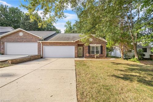 104 Sunrise Ave, Lexington, NC, 27292-4312 | Card Image