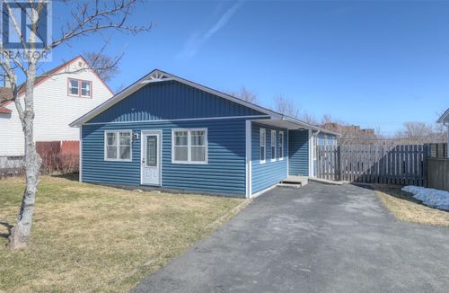 29 Shea St, St. John's, NL, A1B1Y2 | Card Image