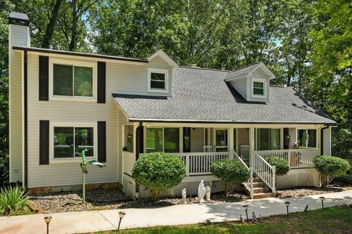 8804 Willow Creek Ct, Douglasville, GA, 30135-1676 | Card Image