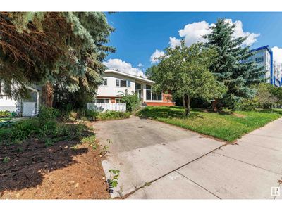 11512 80 Ave Nw, House other with 4 bedrooms, 3 bathrooms and null parking in Edmonton AB | Image 1