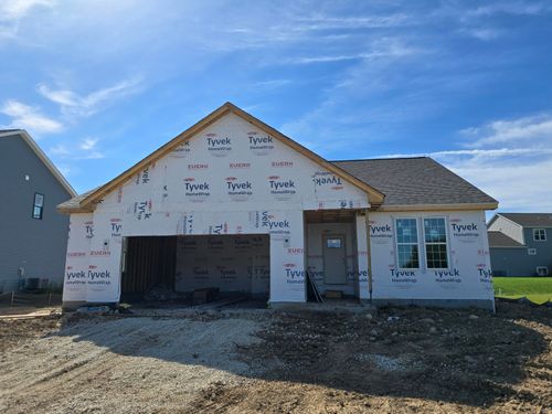 1479 Patton Dr, Hartford, WI, 53027-9290 | Card Image