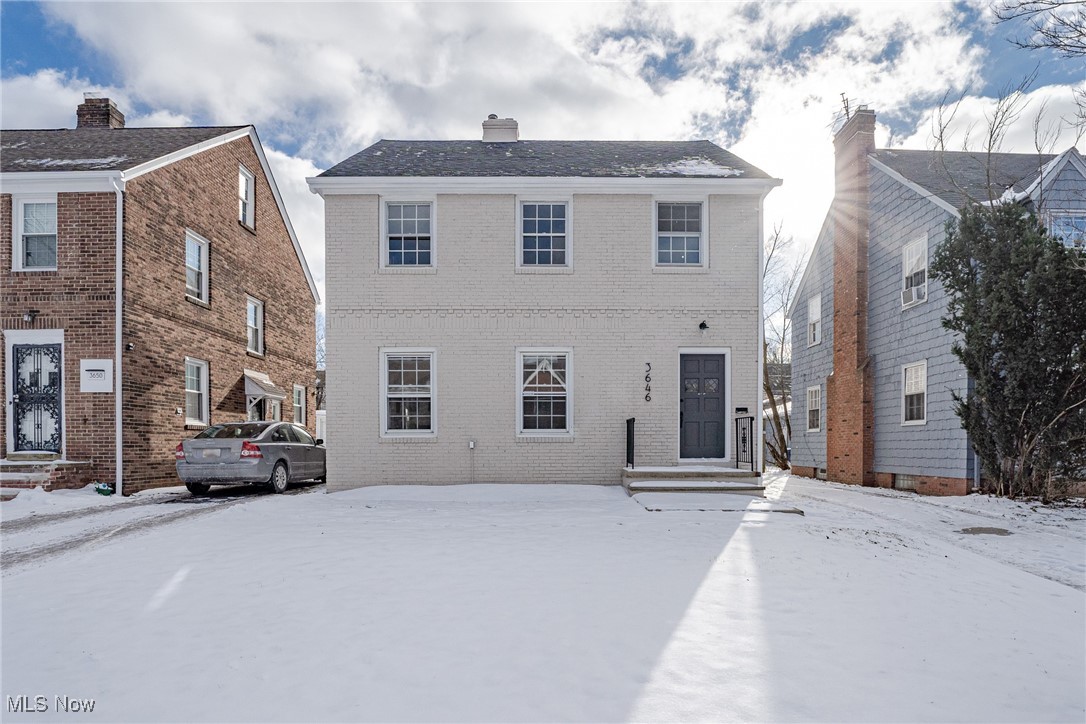 Grosvenor Rd, Cleveland, OH 44118
