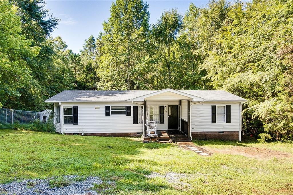 Cashatt Rd, Trinity, NC 27370