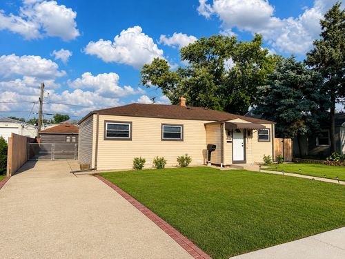 1643 N 43rd Ave, Stone Park, IL, 60165-1145 | Card Image