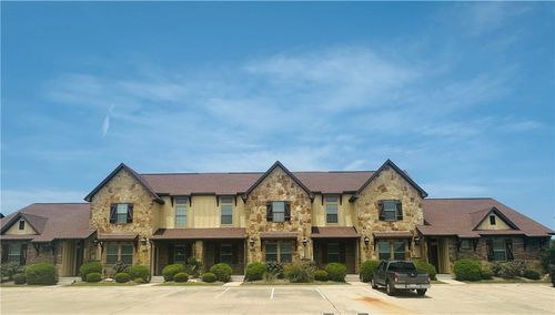 404406408-404-408 Baby Bear Drive, College Station, TX, 77845 | Card Image