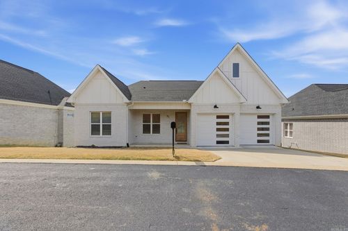 83 Tournay Cir, Little Rock, AR, 72223-9055 | Card Image