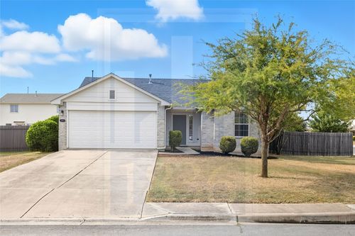 291 Atlantis, Kyle, TX, 78640-5852 | Card Image