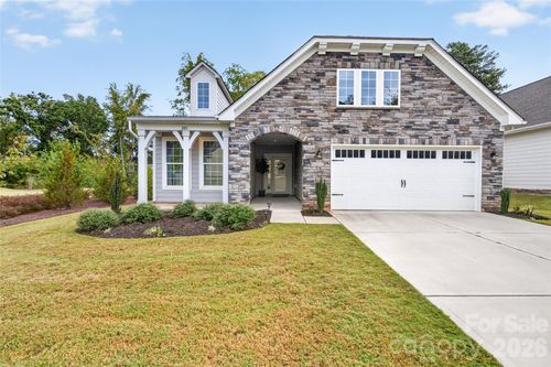 201 Picasso Trl, Mount Holly, NC, 28120-9365 | Card Image