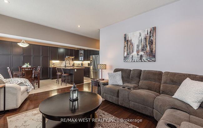 68 Waterville Way, House other with 5 bedrooms, 5 bathrooms and 2 parking in Caledon ON | Image 11