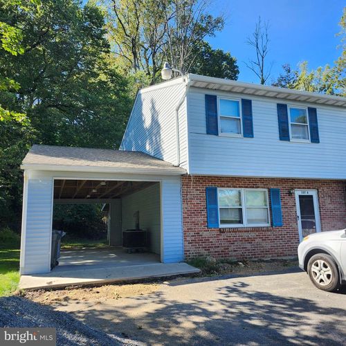 327 Parkview Rd, READING, PA, 19606 | Card Image