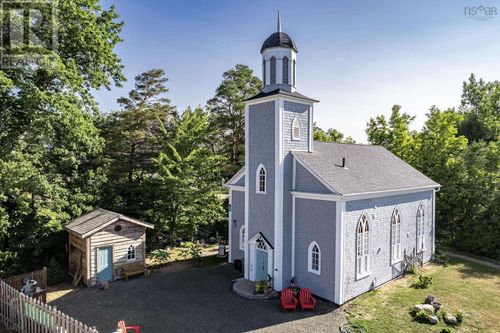 579 Main St, Lawrencetown, NS, B0S1M0 | Card Image