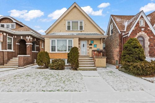 6335 S Kostner Ave, Chicago, IL, 60629-5526 | Card Image