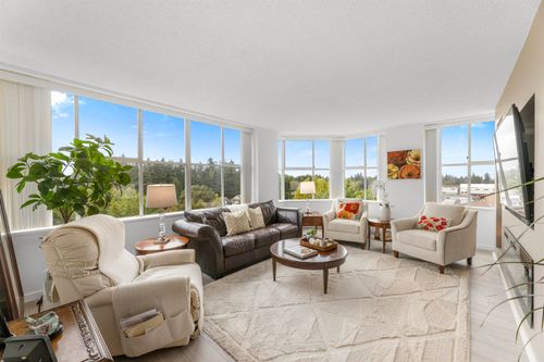 801-11910 80 Ave, Delta, BC, V4C8E3 | Card Image