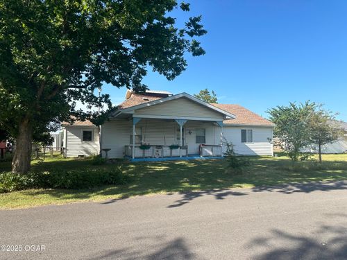 110 E Russell St, Goodman, MO, 64843-9537 | Card Image
