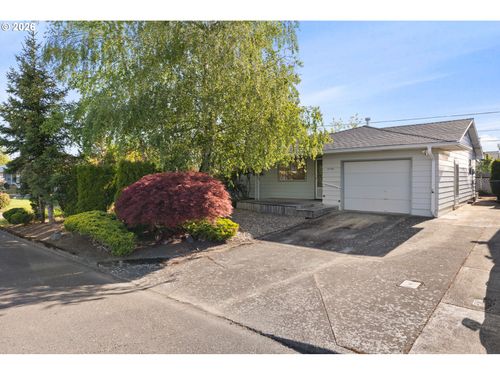 1770 Thompson Rd, Woodburn, OR, 97071-2431 | Card Image