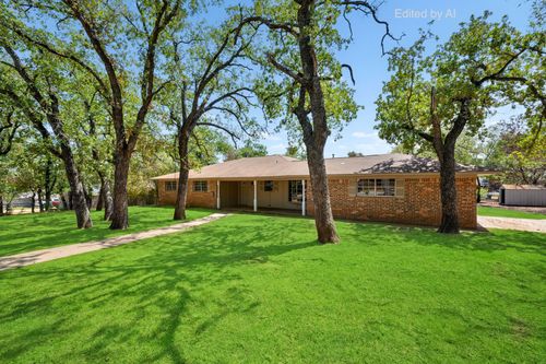303 Nw 32nd Street, Mineral Wells, TX, 76067 | Card Image