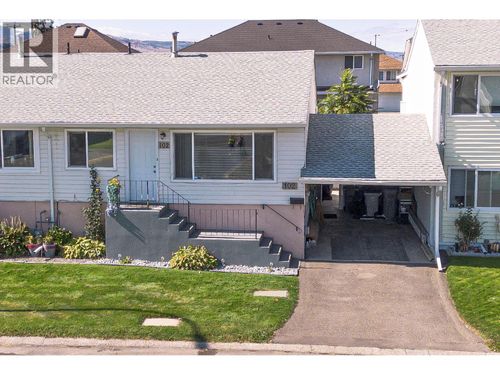 102-800 Valhalla Dr, Kamloops, BC, V2B1R8 | Card Image