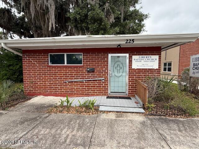 225 2ND ST, Palatka, FL 32177