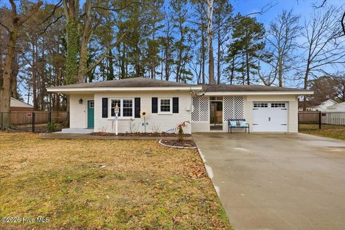 202 North St, Fremont, NC, 27830-8602 | Card Image