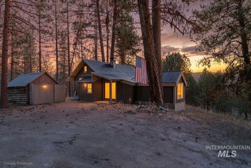 100 Grimes Pass Rd, Idaho City, ID, 83631-4142 | Card Image