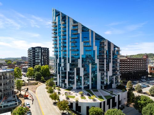 unit-504-1 Roebling Way, Covington, KY, 41011-2395 | Card Image