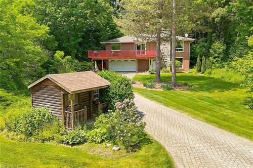 4 Ann St, Georgetown, ON, L7G2V2 | Card Image