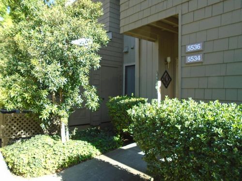 5534 Makati Circle, San Jose, CA, 95123 | Card Image