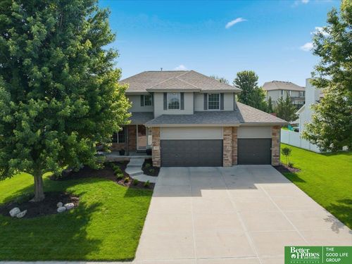 12427 S 79th Ave, Papillion, NE, 68046-4694 | Card Image