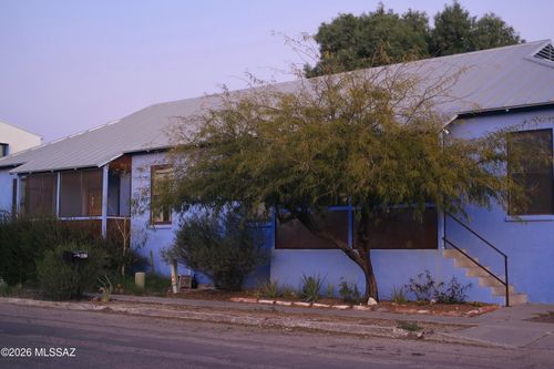 825 S Osborne Avenue, Tucson, AZ, 85701 | Card Image