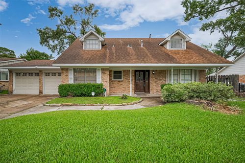 13351 Oak Leaf Ln, Houston, TX, 77015-2821 | Card Image