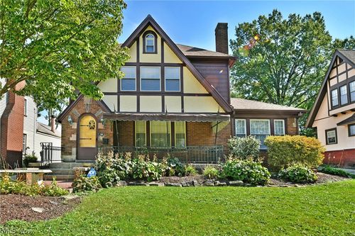 360 Fairmount Ave Ne, Warren, OH, 44483-5221 | Card Image