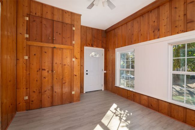 Entryway/Sunroom | Image 6