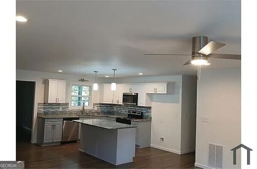 5712 Attucks Blvd, Morrow, GA, 30260-3902 | Card Image