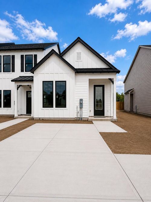 6628 Hixson Ave, Hixson, TN, 37343 | Card Image