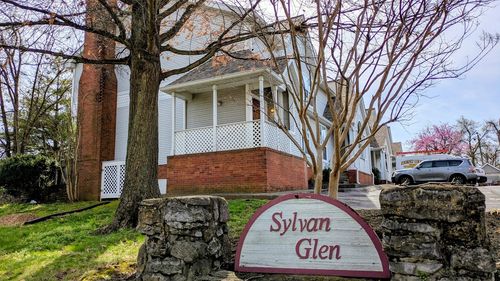 101 Sylvan Glen Ct, Nashville, TN, 37209-3639 | Card Image