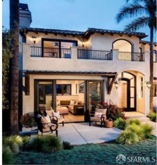 Land in Oakland