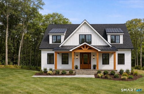 13 Meadow St, New Hartford, CT, 06057-2313 | Card Image