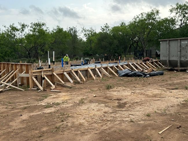 1233 Northcrest Dr, House other with 3 bedrooms, 2 bathrooms and null parking in Granite Shoals TX | Image 4