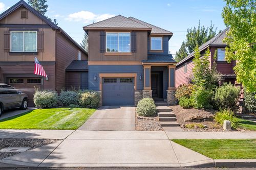 20269 Schaeffer Dr, Bend, OR, 97703-7106 | Card Image